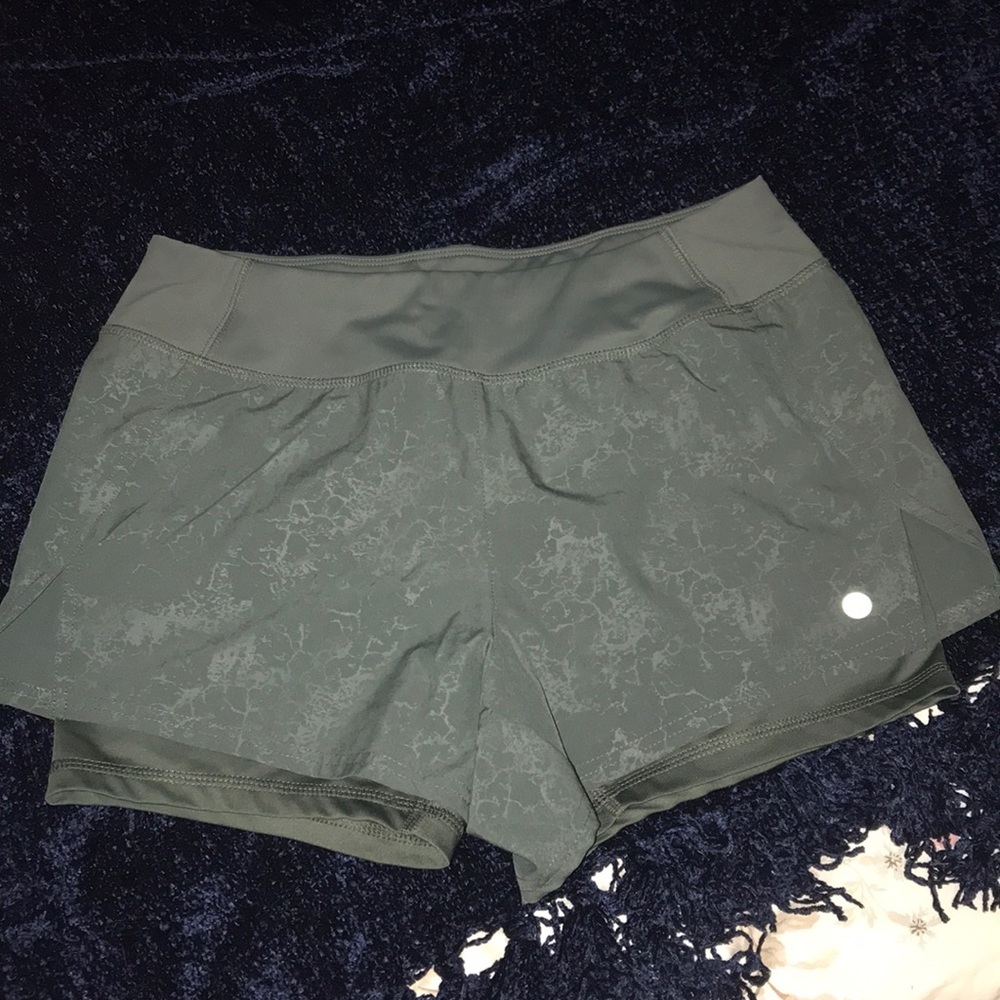 Athletic shorts
